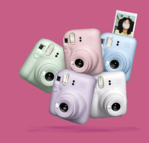 Polaroid Now 2 vs Instax Mini 12 Vergleich 